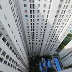Comfort 2Br Apartment At Bassura City By Travelio