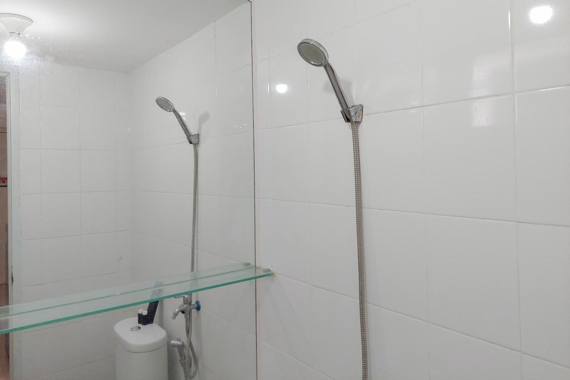 Comfort 2br At Bassura By Travelio Apartemen *